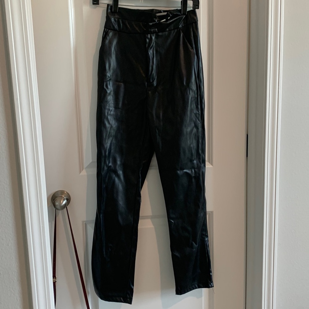 pants - Picture 2 of 3